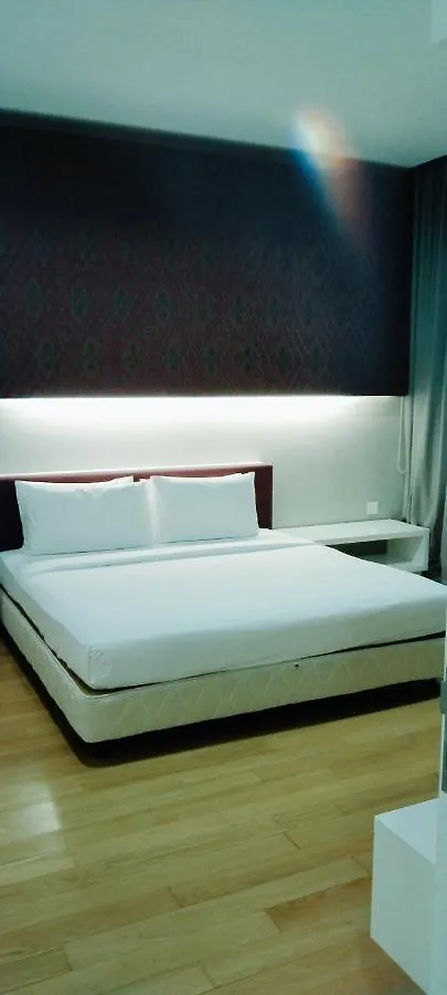 Platinum Suites Klcc By Luxe Residence 쿠알라룸푸르 0*,